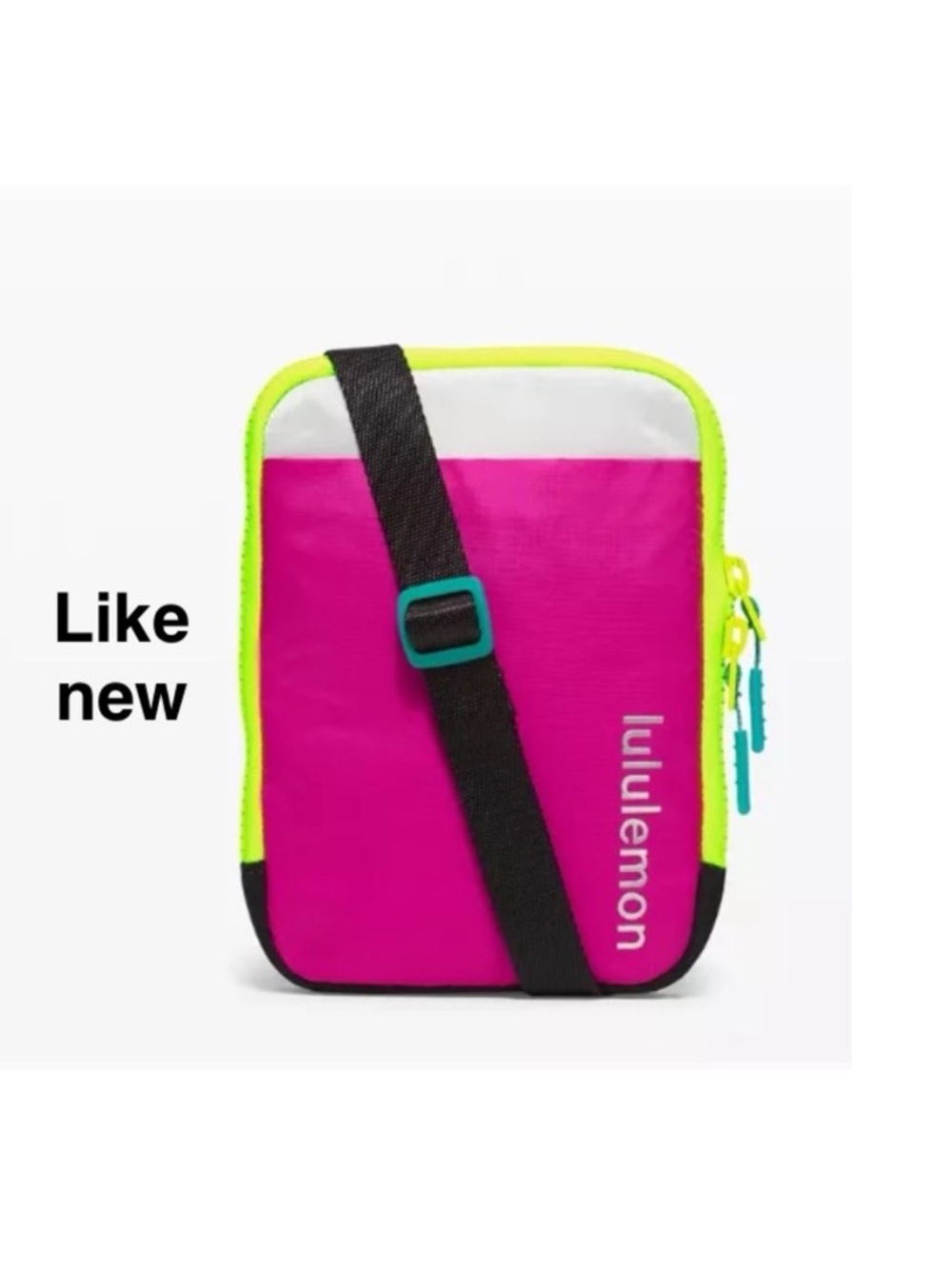 Lululemon Easy Access Crossbody like new ⭐️⭐️⭐️⭐️
